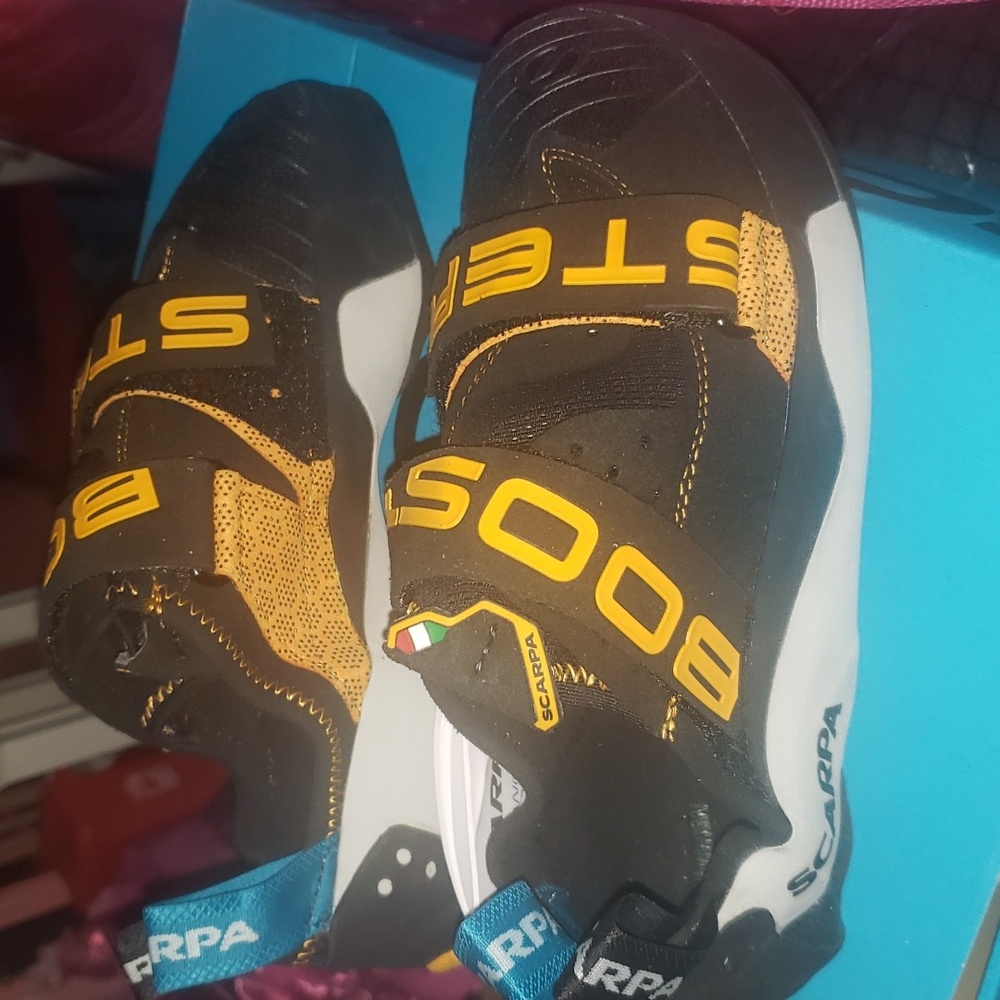 Scarpa booster